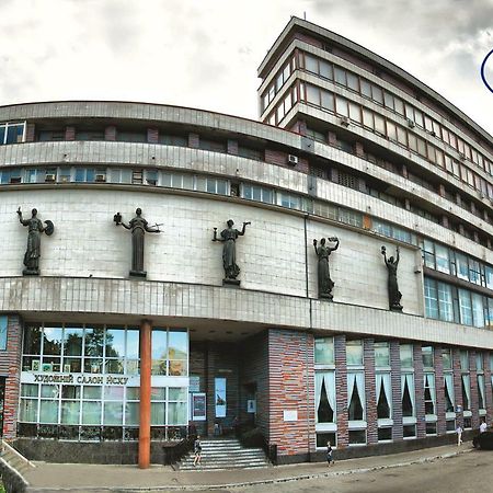 Hotel Tsentralnoho Budynku Khudozhnyka Kiev Extérieur photo